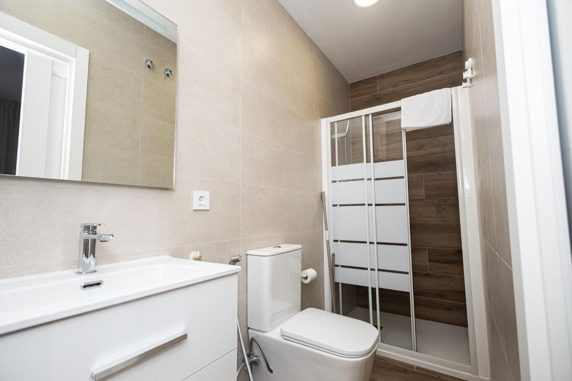 Ra Apartamentos Sevilla Аликанте Экстерьер фото