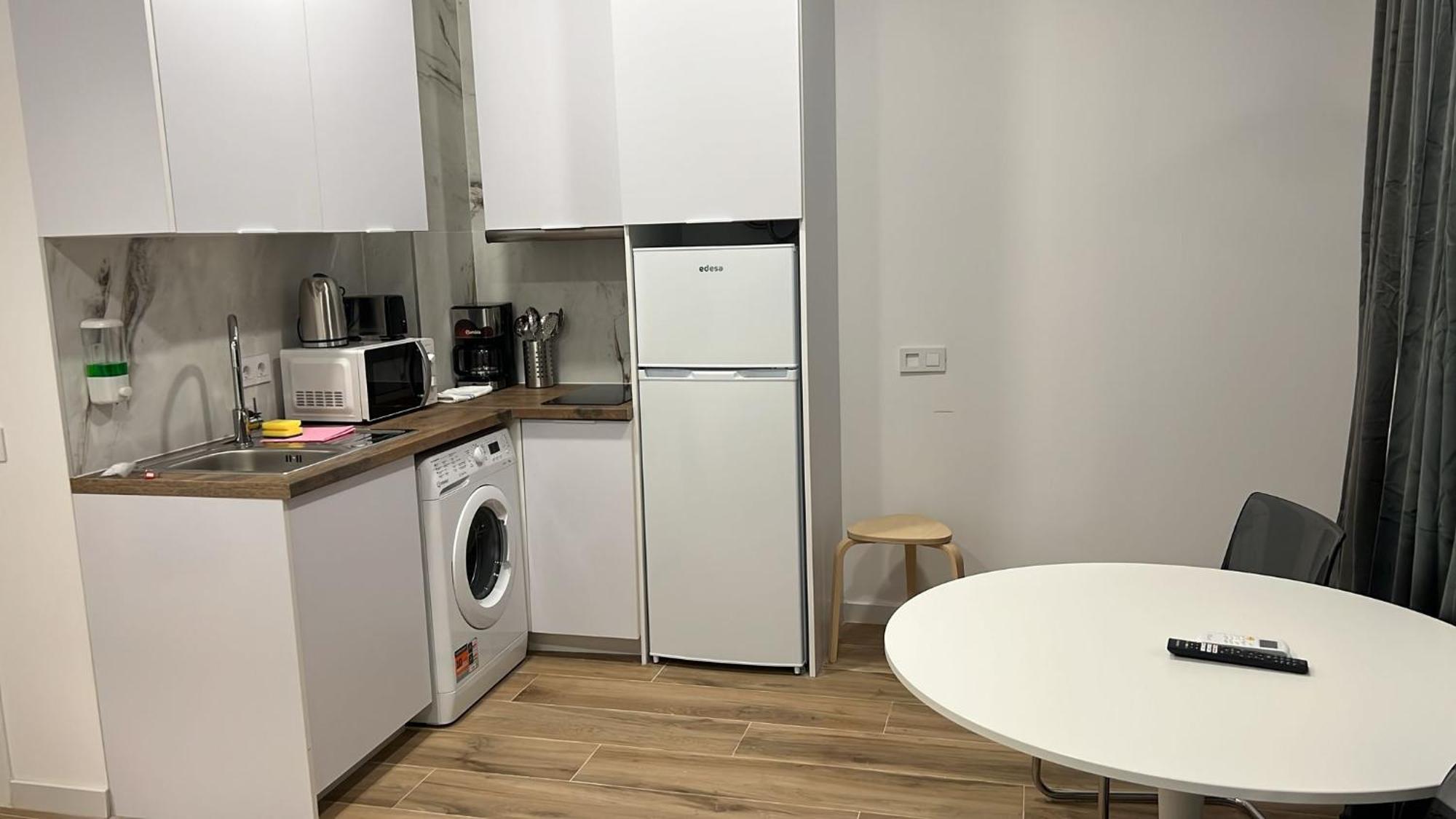 Ra Apartamentos Sevilla Аликанте Экстерьер фото